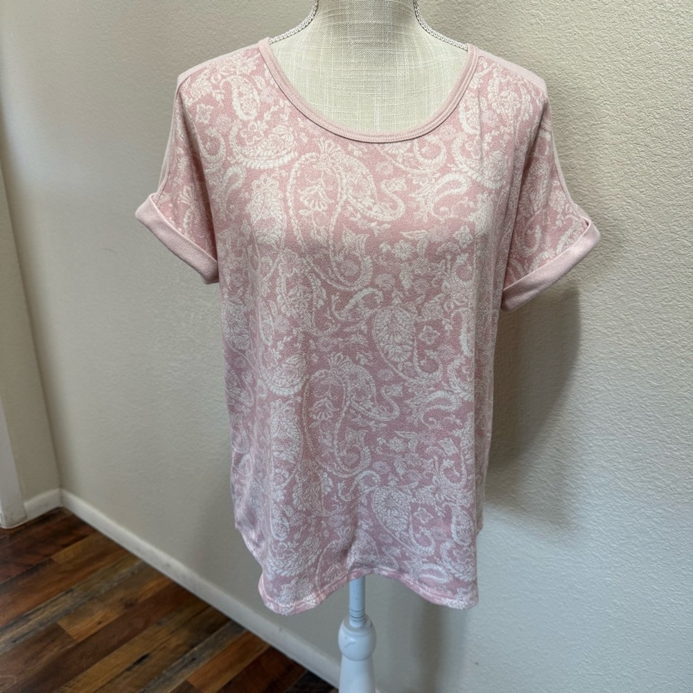 Lucky Brand Pink Paisley Short Sleeve Top - Size Large